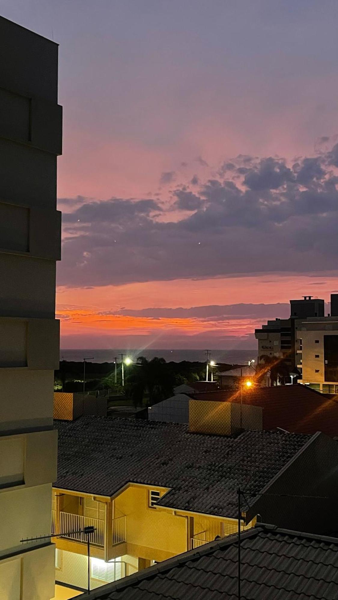 Novissimo! Charmoso E A 3 Minutos A Pe Da Praia โกเวร์นาดอร์ เซลโซ รามอส ภายนอก รูปภาพ